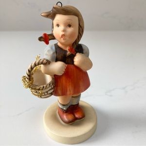 Vintage Reproduction SCHMID 1984 2nd Edition Girl Figurine Berta Hummel Ornament